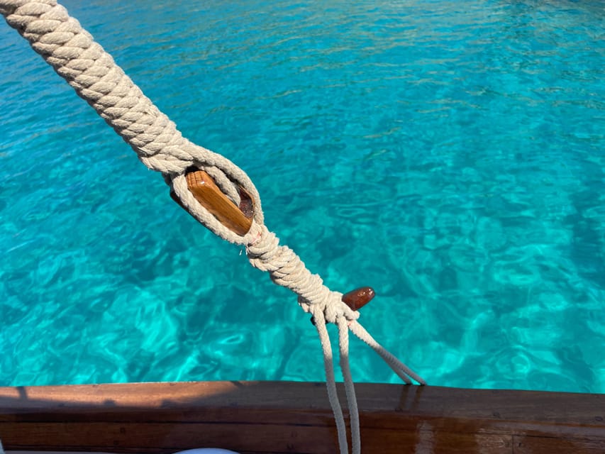 From San Paolo: Tavolara and Molara Island Cruise with Lunch - Weather and sea conditions: the one real variable