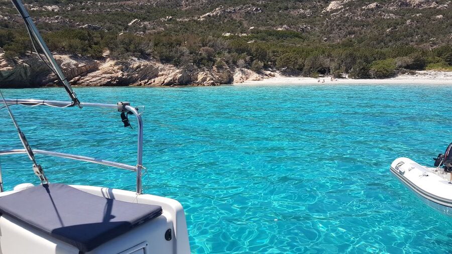 From Santa Teresa: Sailboat Tour to Corsica with Lunch - The real value: small group + included fuel + included lunch