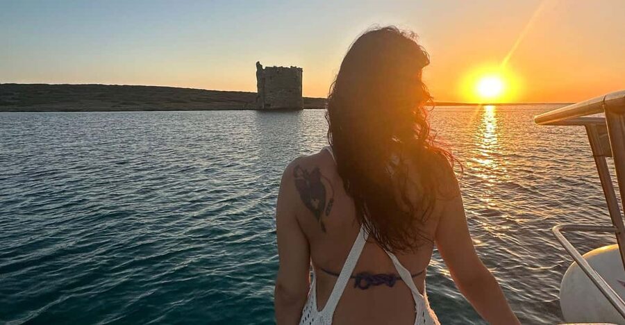 From Stintino: aperitif on a catamaran at sunset - Your route at sunset: from Capo Falcone toward the La Pelosa area
