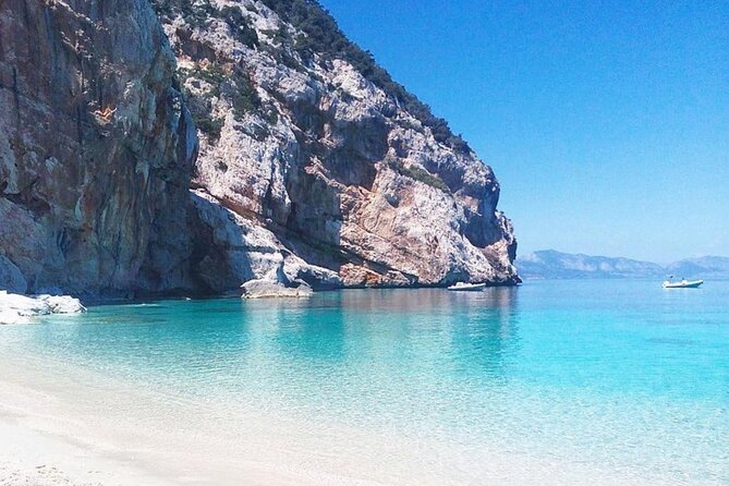 Gulf of Orosei Speedboat Trip with Aperitif from Cala Gonone - Aperitif, snorkeling gear, and what you actually get