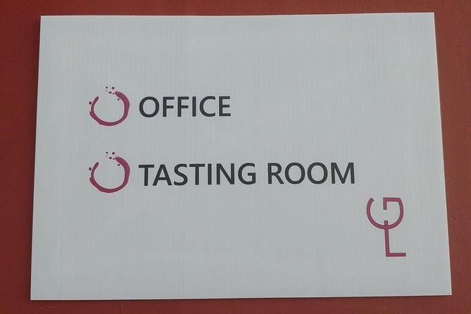 Half-Day Small-Group Wine Experience with Wine Expert from Cagliari - Key points to know before you go