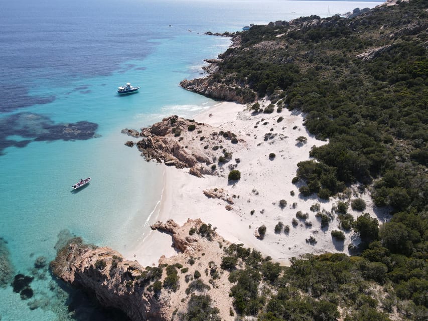 La Maddalena: Archipelago Boat Tour - Spiaggia Rosa and Piscine Naturali di Budelli: the quick photo-and-swim moment