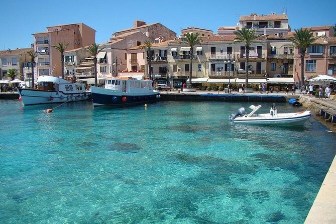 La Maddalena archipelago Boat Tour from La Maddalena island - Photo moments: Piazza del Conte and shoreline glimpses