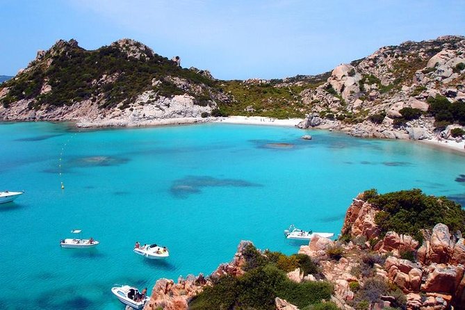La Maddalena Archipelago Boat Tour from Palau - Stop 1: La Maddalena Town and Its Carruggi Time