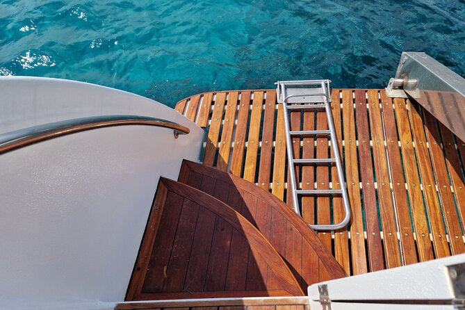 La Maddalena Archipelago Comfort Boat Tour - Stop 3: Budelli and the real science behind pink sand