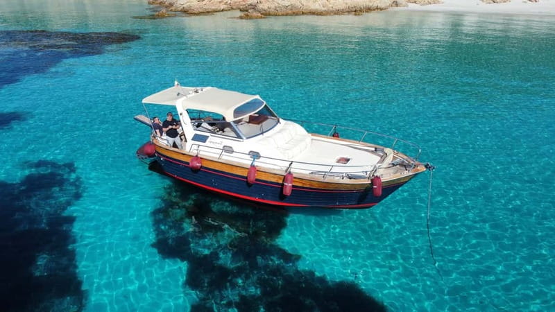 La Maddalena Archipelago: private all inclusive boat tour - Private all-inclusive in La Maddalena: what you’re really buying