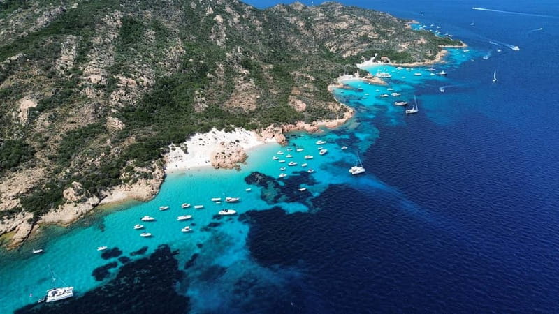 La Maddalena Archipelago: private all inclusive boat tour - Porto della Madonna natural swimming pools: lunch, snorkeling, and real water time