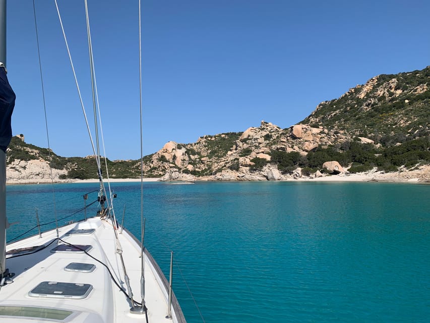 La Maddalena: daily sailing tour archipelago La Maddalena - Spargi: White-Sand Beach Time for Swimming and Snorkeling