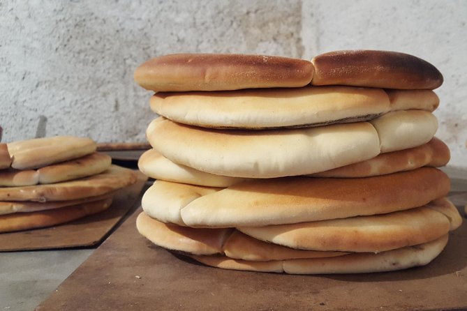 NETFLIX Family Experience in Sardinia, Blue Zone Longevity - Meet, Cook and Eat - Lunch in Casa Devilla and family style: what you eat is the lesson