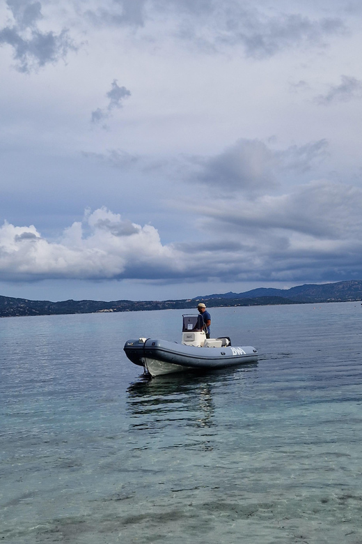 OLBIA: drive your boat - no licence needed - Comfort Extras: Canopy, Shower, and Planning Breaks