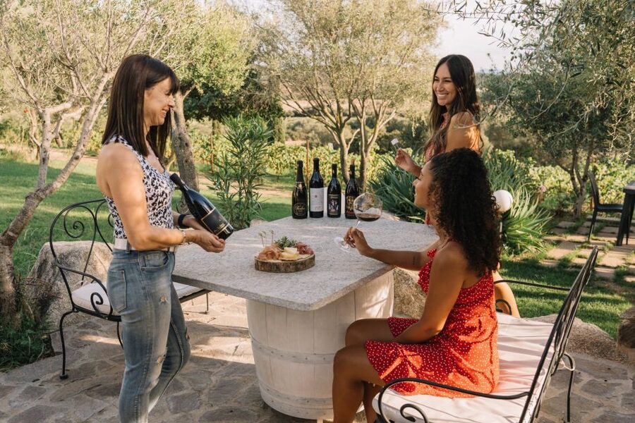 Olbia: Gallura Winery Guided Tour with Tasting - Sardinian Appetizers: Small Plates With Big Help