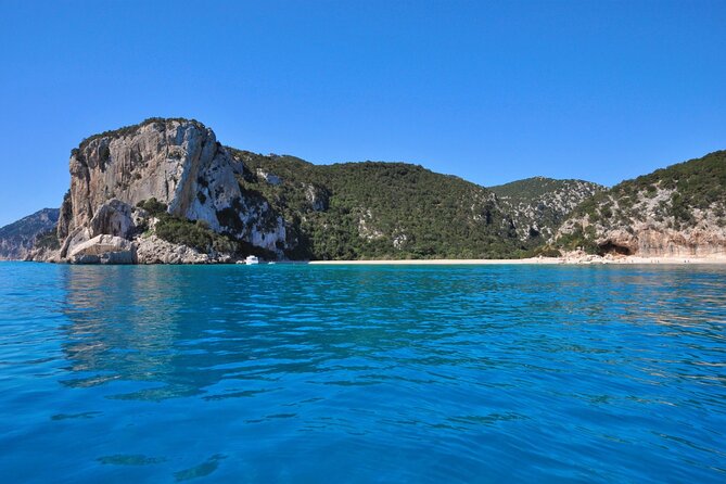One day tour in rubber dinghy in the Gulf of Orosei with Skipper - Cala Luna: The Afternoon Beach Stop That Sets the Mood