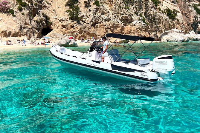 One day tour on the coast of Baunei - Getting to Arbatax and boarding at 9:00