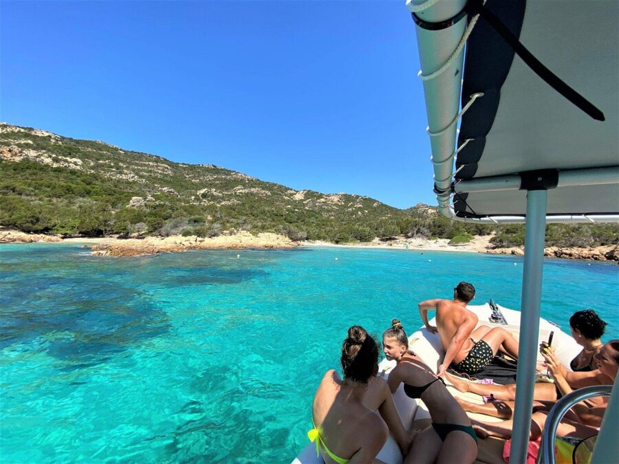 Palau: Dinghy tour in La Maddalena Archipelago - Spiaggia Rosa (Budelli): the famous Pink Beach photo moment
