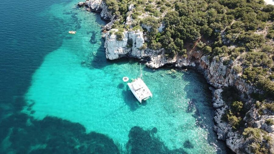 Porto Conte: Half-day catamaran tour with aperitif - Key things to know (fast)