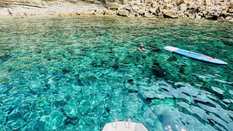 Porto Conte: Half-day catamaran tour with aperitif - How to find the catamaran at the harbor (simple but important)