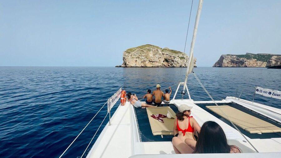 Porto Conte: Sunset catamaran excursion with aperitif - Price and value: is $91 worth it for 3 hours?