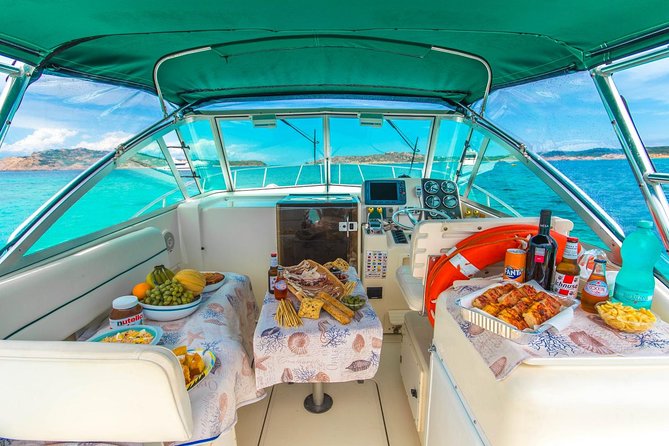 Private Motorboat Tour of the La Maddalena Archipelago - Lunch on the boat: the real comfort win