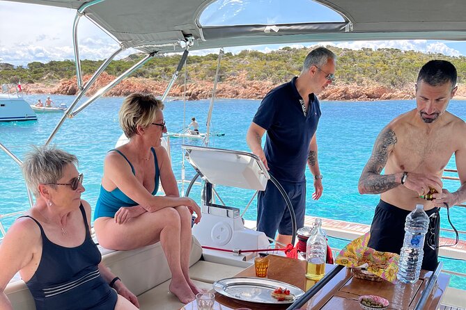 Sailing boat tour in the La Maddalena archipelago - Meeting Point Timing and What to Expect During the Day