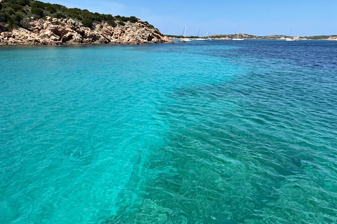 Sailing boat tour in the Maddalena Archipelago - Stop 2: Budelli and the two swims that anchor the whole day