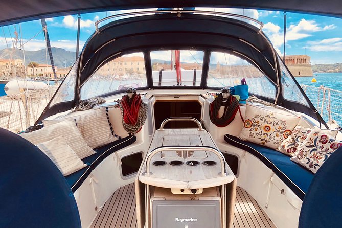 Sailing weeks in Sardinia (June, July, August, September) - Who should book this Sardinia sailweek