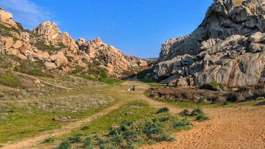 Santa Teresa Gallura: Valle della Luna hiking - The 6 km Loop Trail: 3 Hours Walking, 5 Hours Total