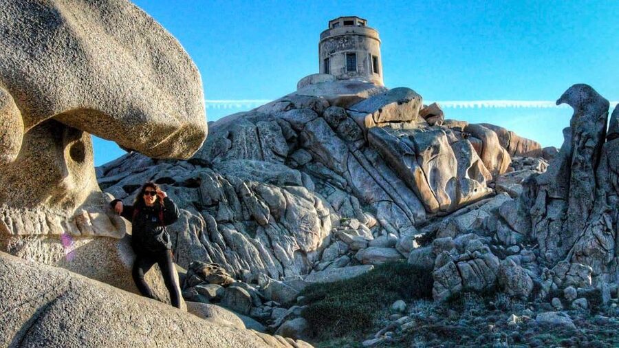 Santa Teresa Gallura: Valle della Luna hiking - What You’ll See: Granite Boulders, Wrecks, Lighthouses, Caves
