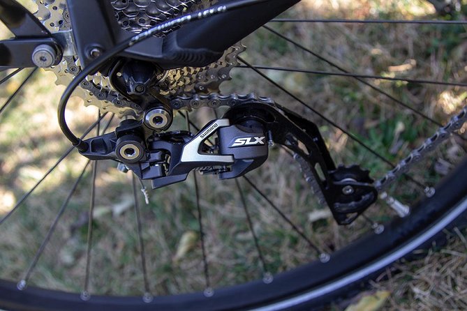 Sardinia Trekking Bike Rental - E-bike comfort for long Sardinia coast stretches
