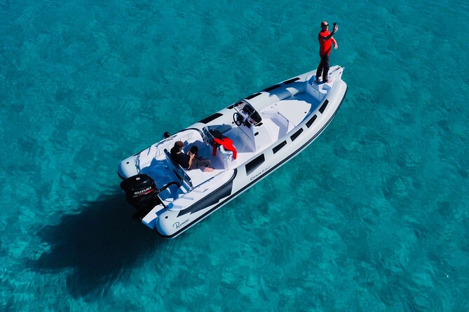 Smeralda Boat Tour and snorkeling - Private captain-led sailing: a small-group feel, real hosting