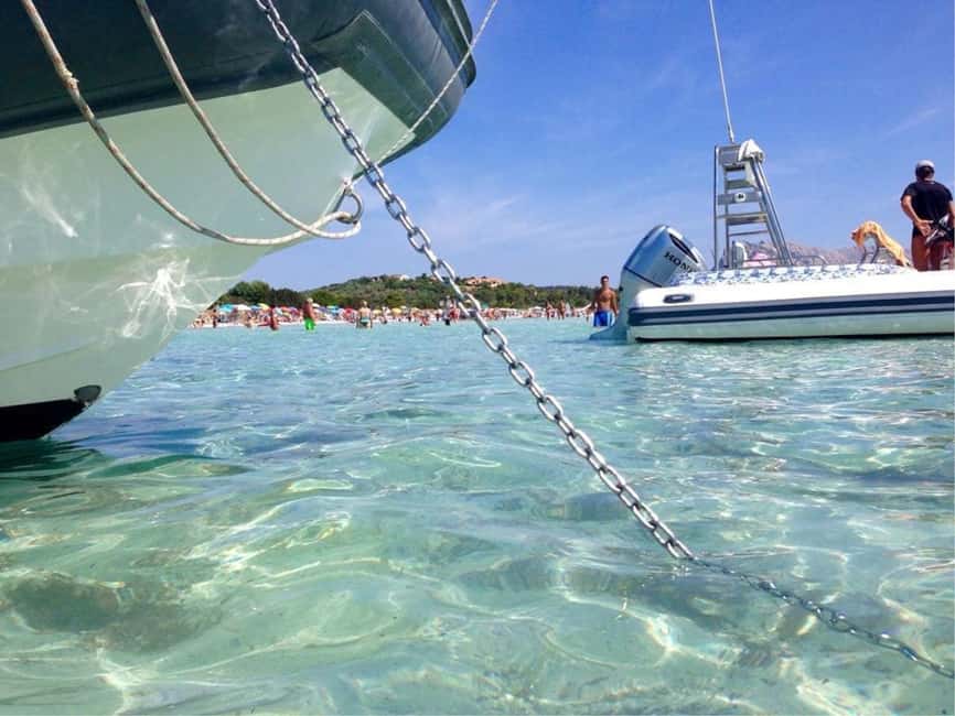 Tavolara: 5 Islands tour from San Teodoro's beach - What you’ll feel on the water (and who runs the show)