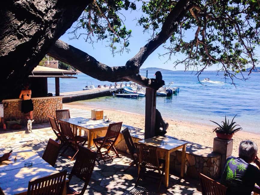Tavolara: 5 Islands tour from San Teodoro's beach - The 6.5-hour format: fast check-in, quick transitions, lots of swims