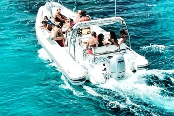 Tavolara San Teodoro's 5 Island and Beach Tour - Isola Cana natural pools: one more snorkeling-friendly stop
