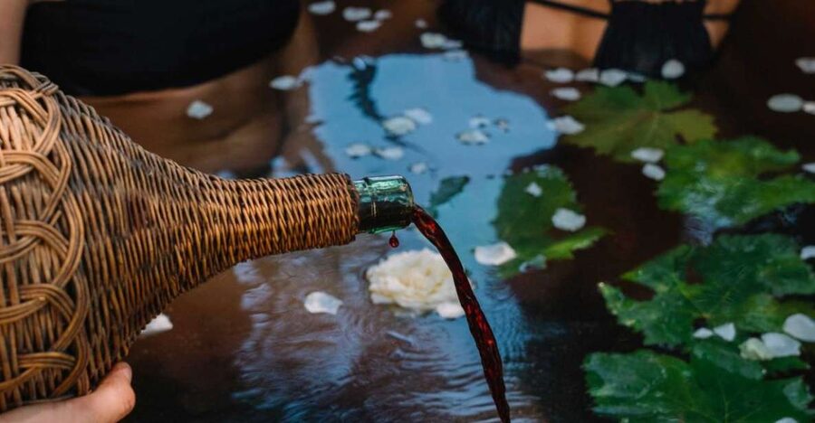 Vinotherapy in a Gallura winery with wine tasting - The 1-hour flow at the winery: sauna, wine bath, and calm